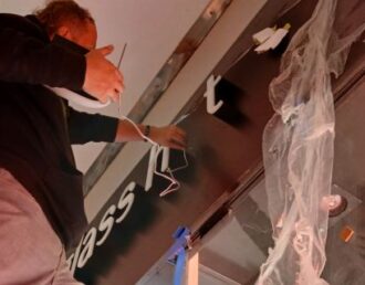 Sign Repair Vs. Replacement: What’s Right For Your Business?